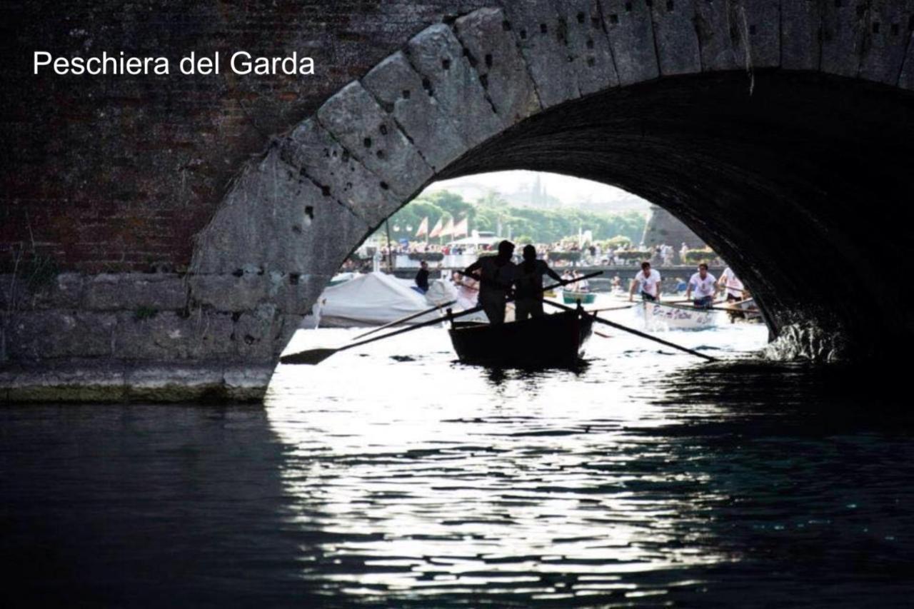 Appartamento "Il Vicolo" Peschiera del Garda Exterior photo